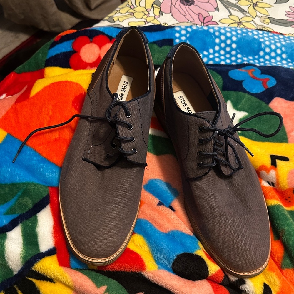 Steve Madden Men's Dark Blue Oxfords